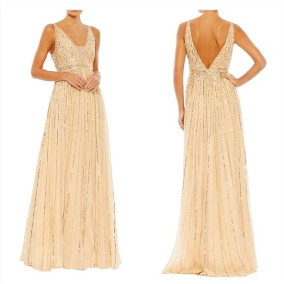 **NEW** Mac Duggal 10700 V Neck Sunset Sequin Gown Maxi Dress Size 20 - Picture 1 of 6